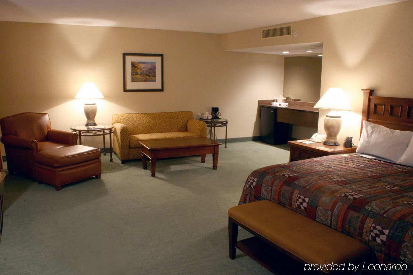 Doubletree By Hilton Missoula Edgewater Hotel Phòng bức ảnh